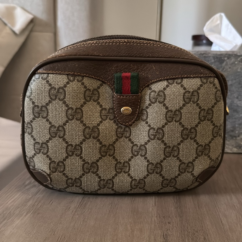 GUCCI Crossbody Bag
